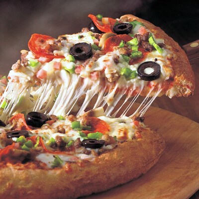 MrJims.Pizza Sticky Fingers Pizza Pull